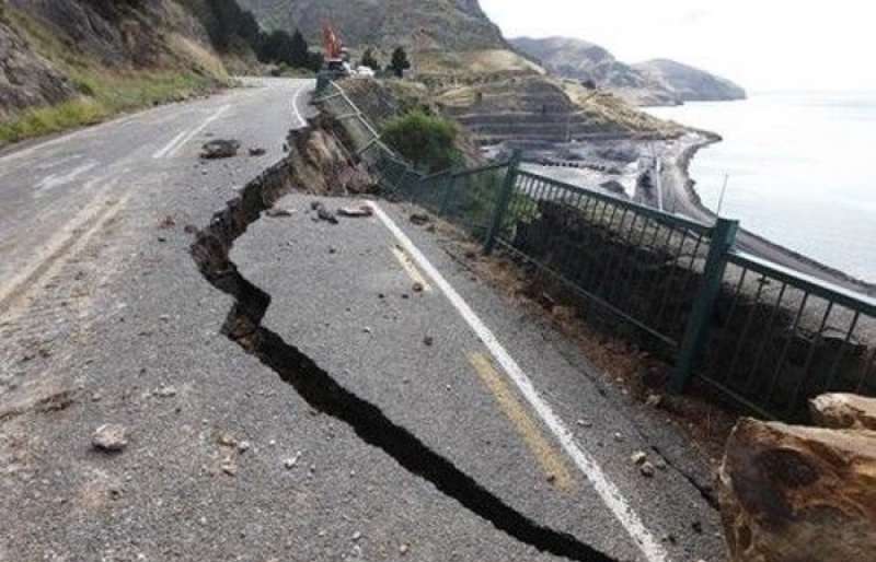 fuerte-sismo-de-magnitud-79-sacude-nueva-zelanda-1