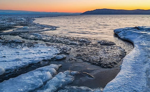 lago baikal