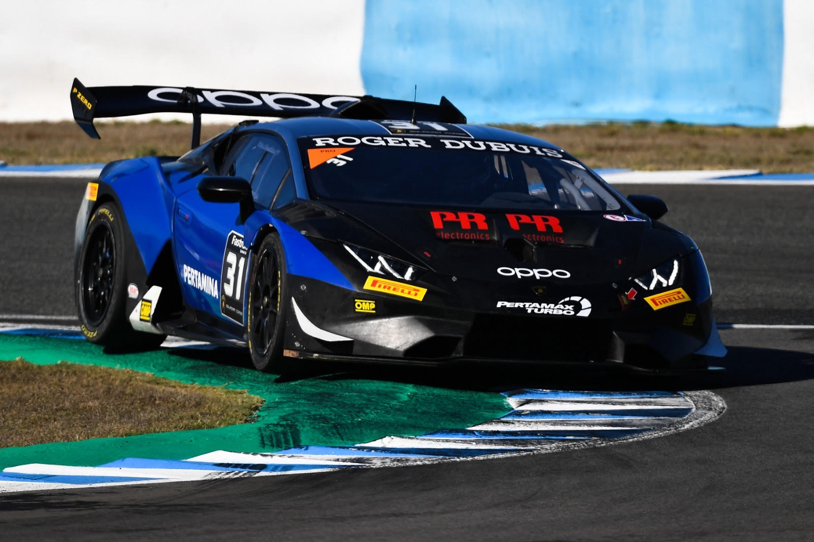 JONATHAN CECOTTO PARTIRÁ EN LA PRIMERA FILA EN LAS DOS CARRERAS DE LA SERIE EUROPEA