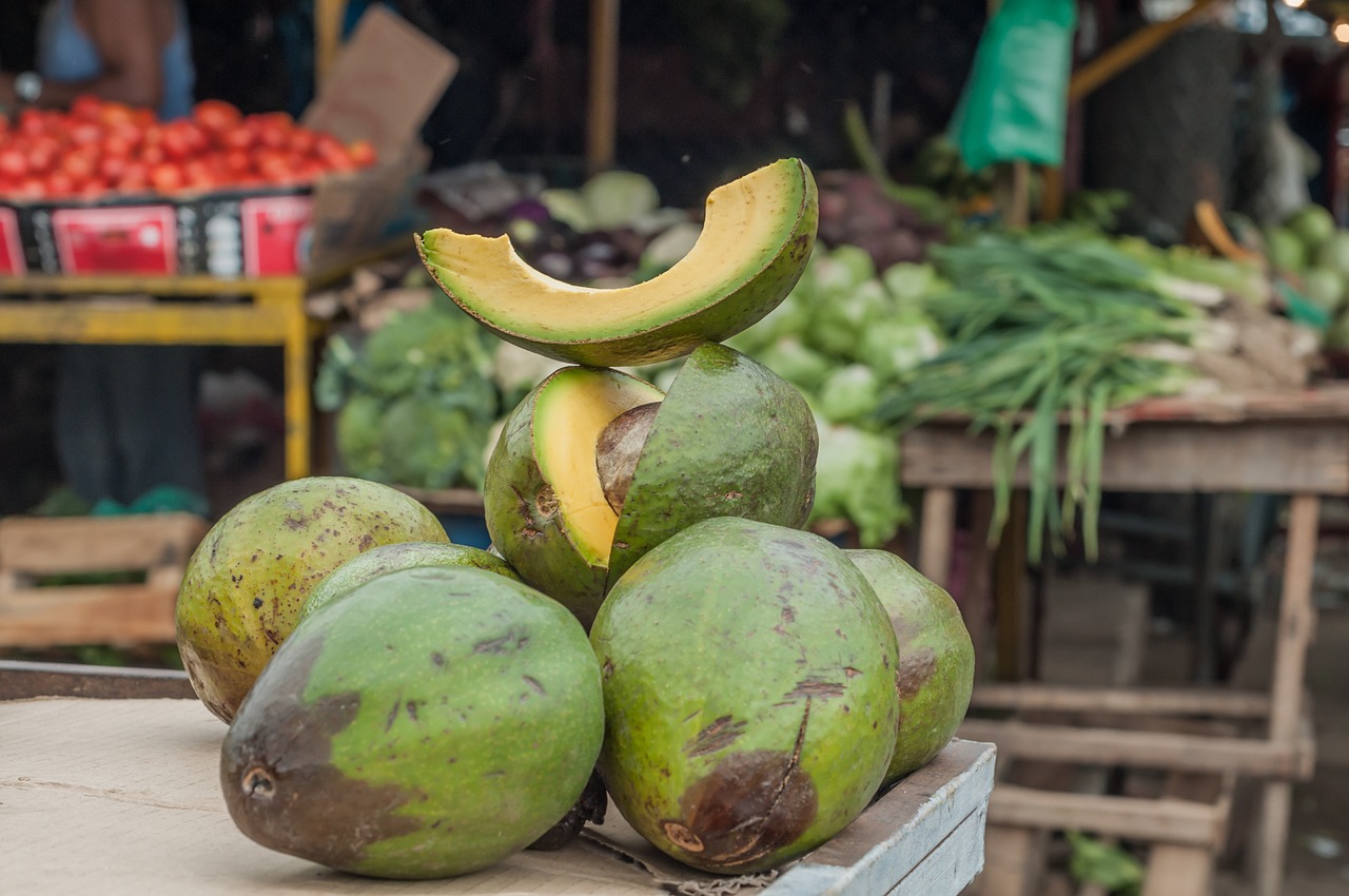 FRUTAS EN EL MERCADO LAS PULGAS DE MARACAIBO