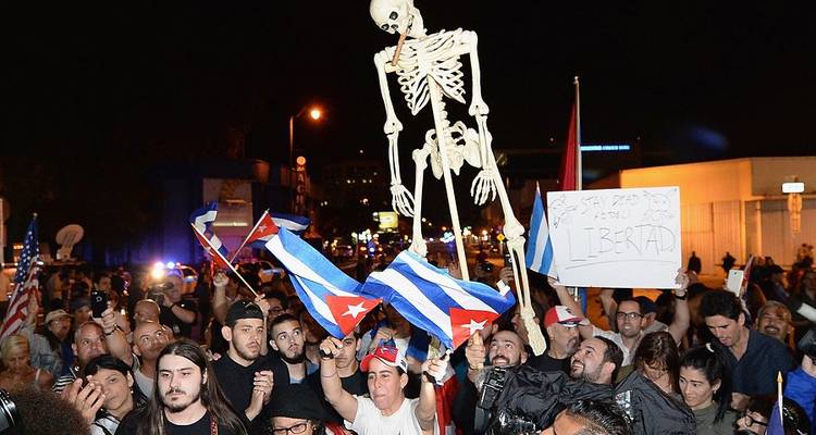 Fotos de la celebración en Miami por la muerte del Dictador Fidel Castro