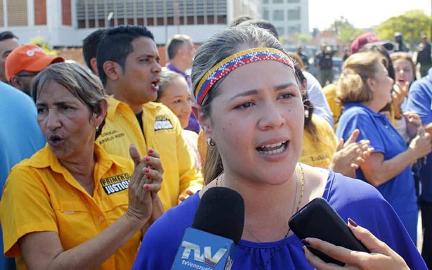 Diputados protestan en Maracaibo por la crisis eléctrica