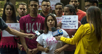 estudiante de la ucv protestan por la inseguridad en caracas