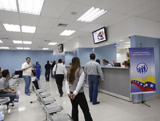 Listado de Direcciones de Farmacias de Alto Costo del IVSS en Venezuela