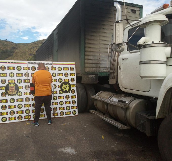 GNB incautó 3.710 litros de combustible ilegal en el estado Bolívar