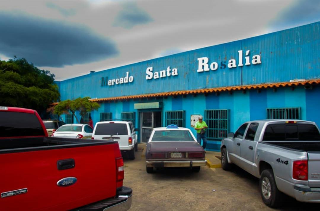 mercado municipal Santa Rosalía