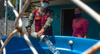 Súper cisternas distribuyen a diario 180 mil litros de agua gratis en Maracaibo