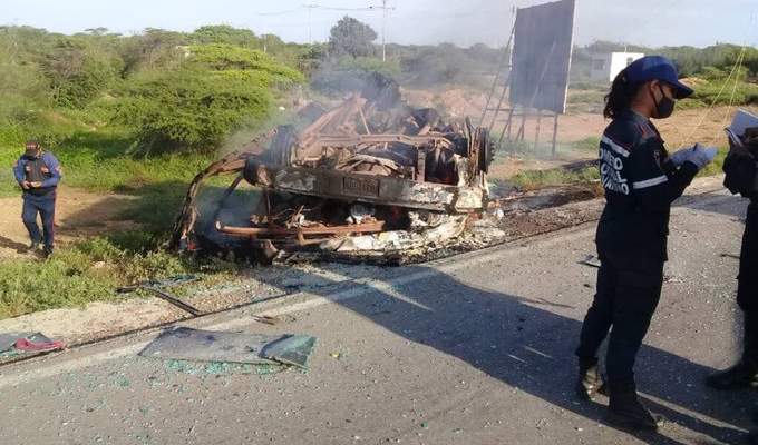 VENEZUELA: 8 muertos dejó volcamiento e incendio de un autobus en Coro