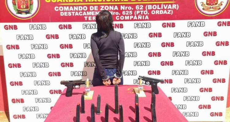 GNB capturó a ciudadana con armas de fuego