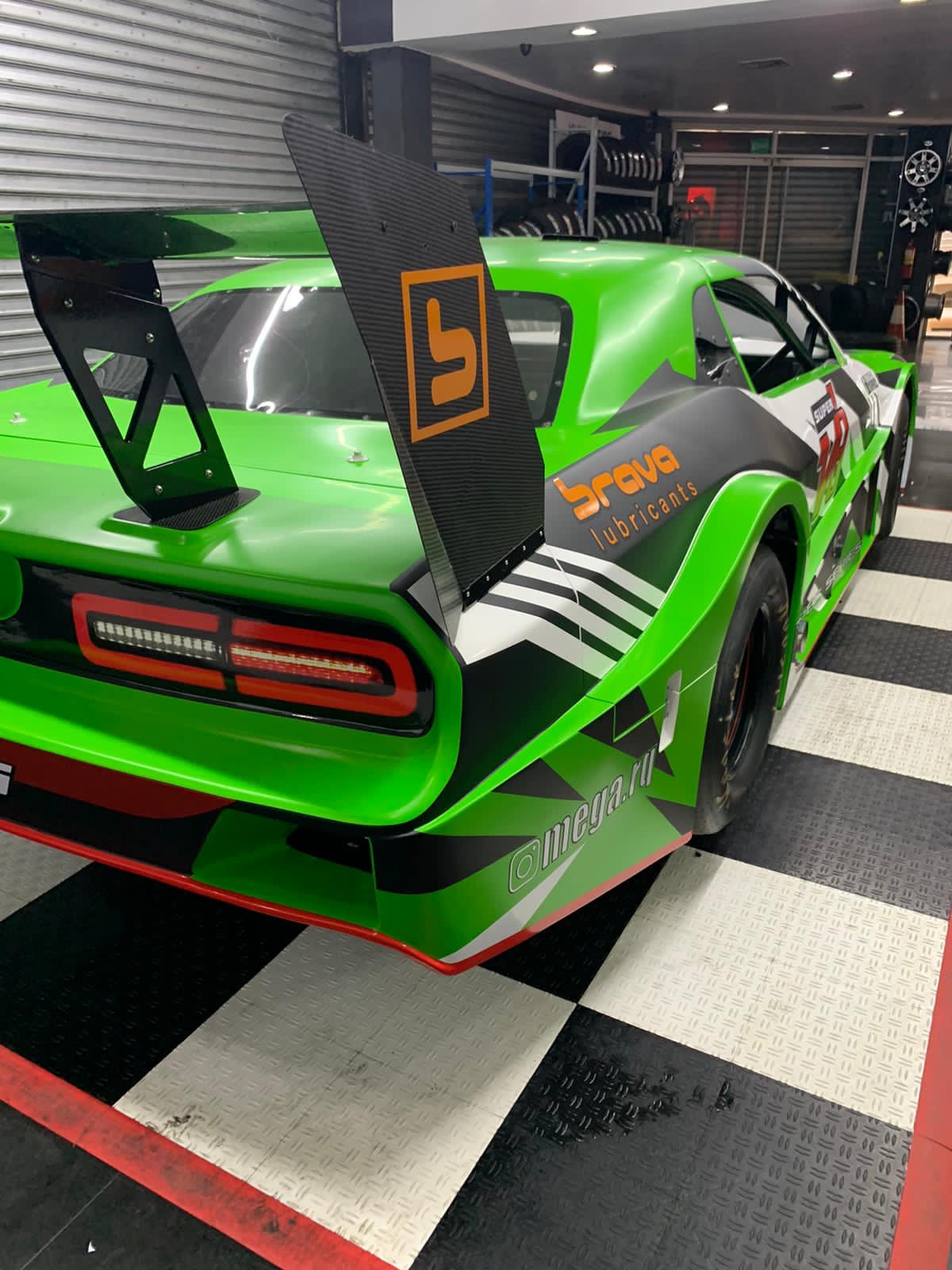 EL TERCER AUTO DEL SUPERV8 SPEC SERIES EMPEZARÁ SUS PRUEBAS