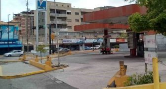 ESTACIONES DE SERVICIOS DOLARIZADAS EN MARACAIBO SIN COLAS