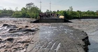 Caída del puente Zumbador deja incomunicados varios municipios del Zulia por intensas lluvias