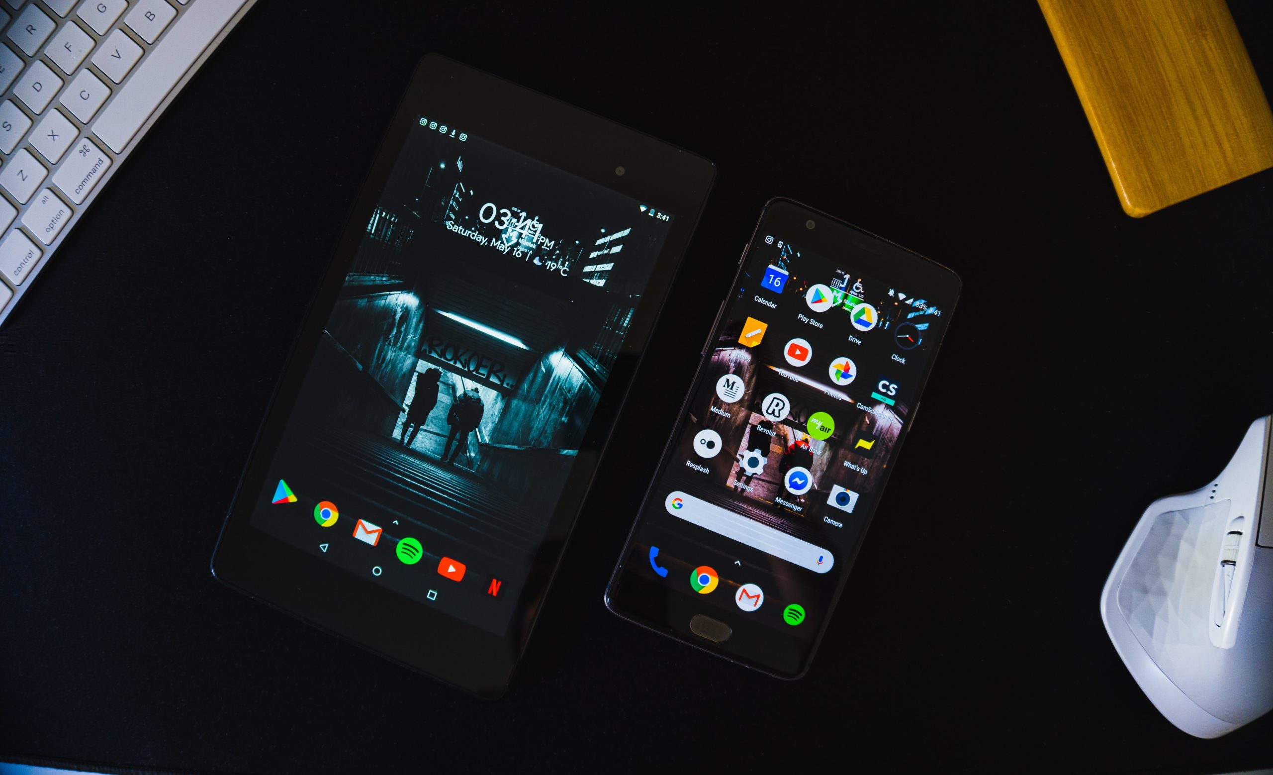 SMARTPHONE TIKTOK
