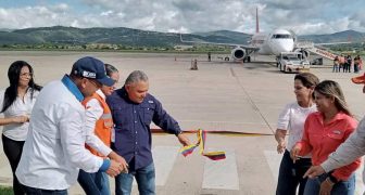 Conviasa proyecta movilizar más de mil 600 viajeros entre Caracas y Barquisimeto
