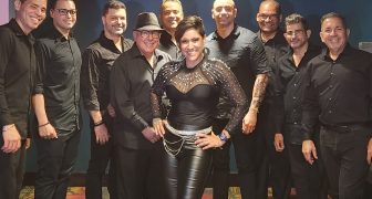 Izis deslumbra en Puerto Rico con su espectacular show en el Blue Dolphin Casino