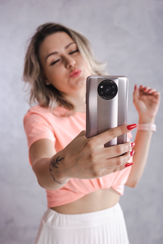 Oppo Find X3