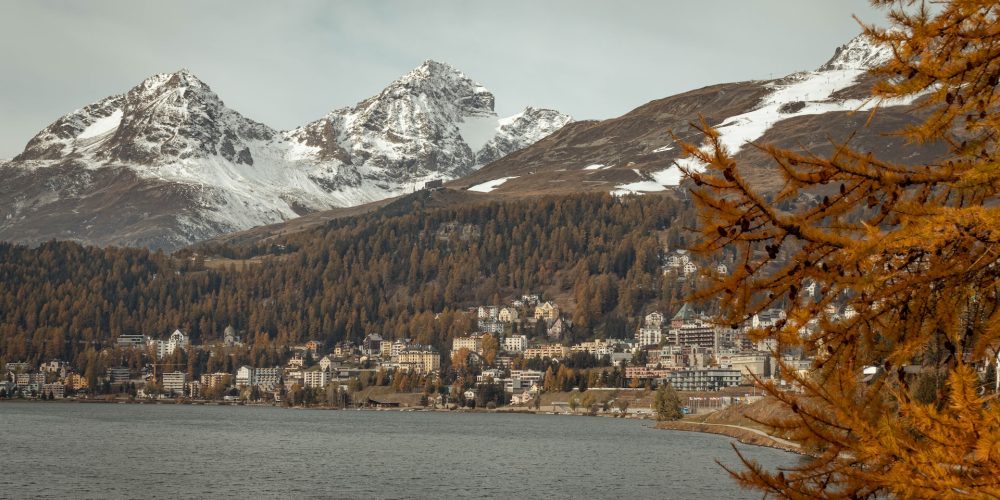 Ciudad de Sankt Moritz en Suiza