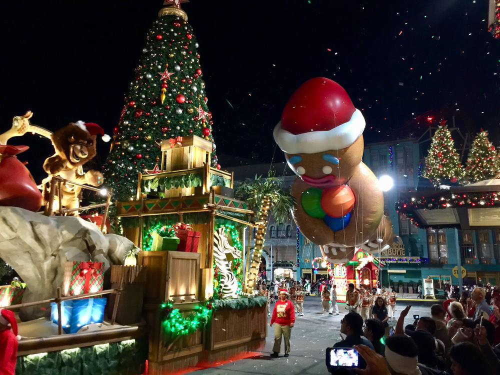 Christmas celebrations light up Universal Orlando Resort