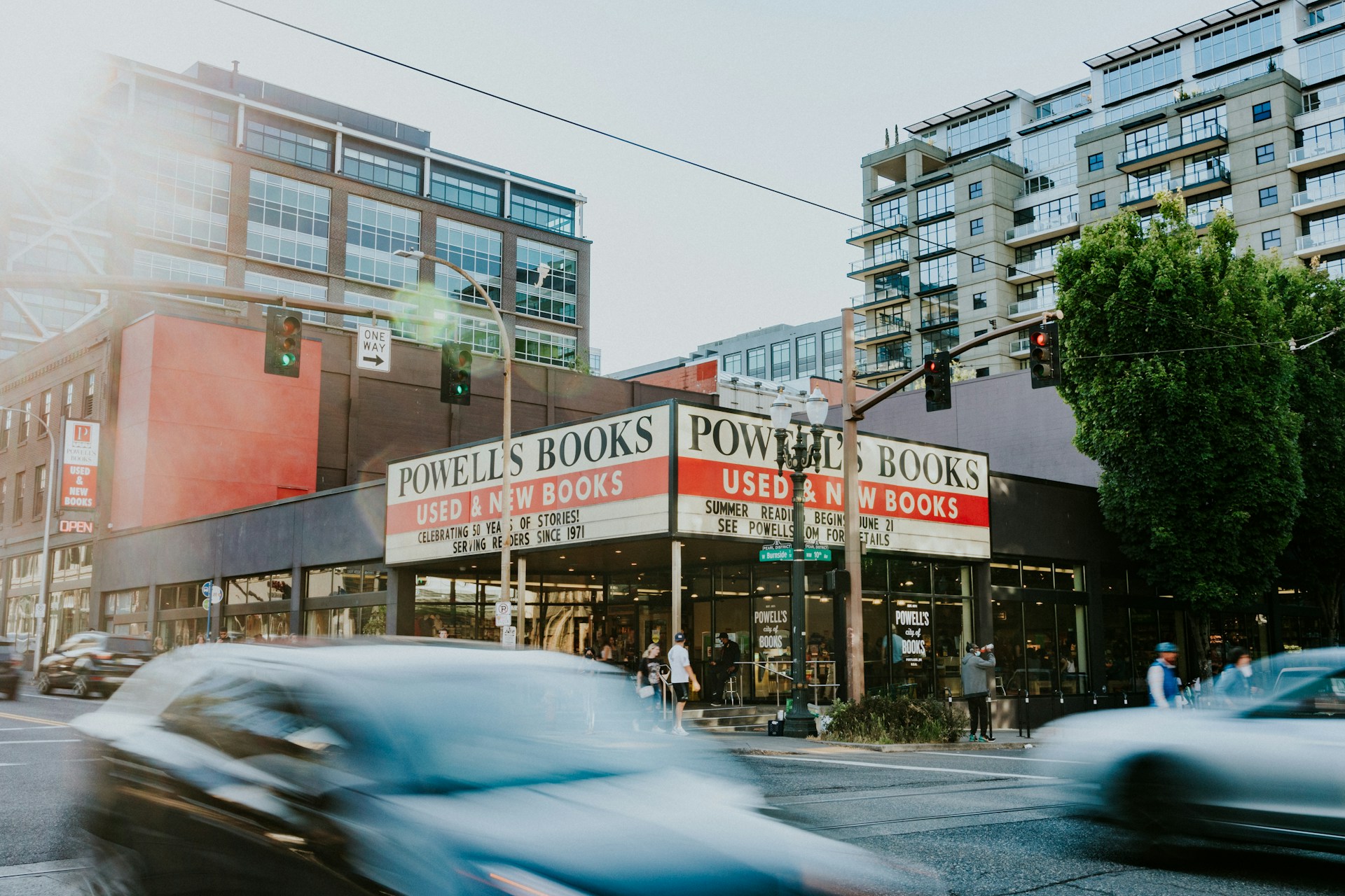 Summer evening at Powell's Books