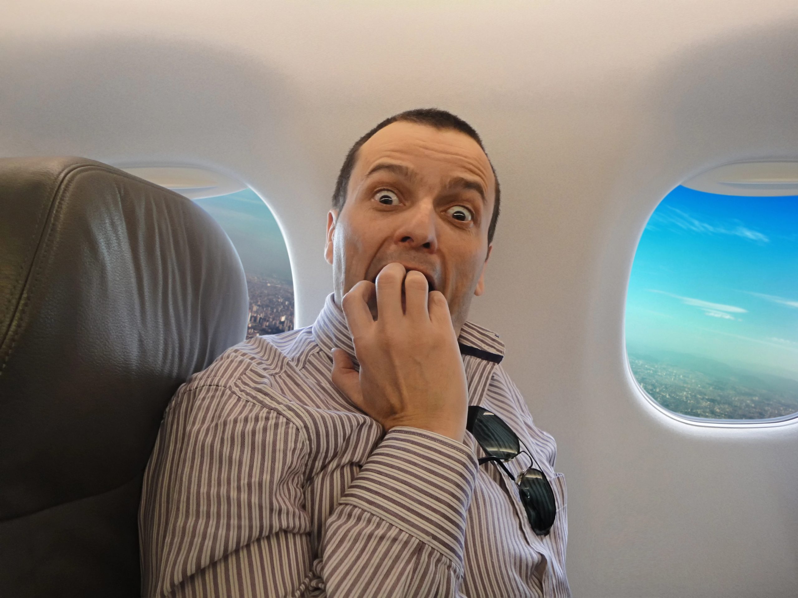 ATAQUES DE PANICO MIEDO A VOLAR ANSIEDAD COMO CURARLA (1)