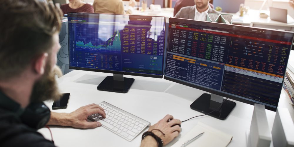 Factores a considerar para lograr el éxito con las criptomonedas