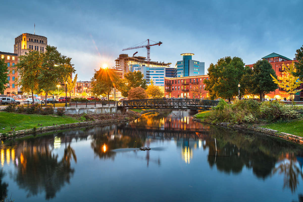 Kalamazoo, Michigan, USA downtown city